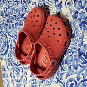Red youth crocs